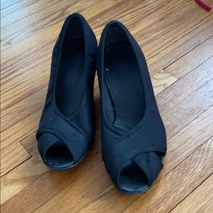 Munro sandals size 9 WW